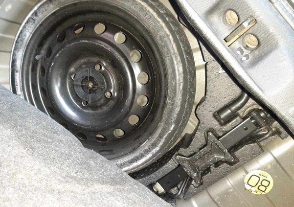 Nissan Micra cena 6500 przebieg: 260000, rok produkcji 2006 z Siemiatycze małe 154